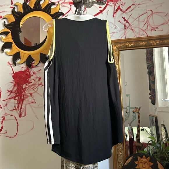 Maloka Black and White Abstract Blouse Small - Picture 12 of 15